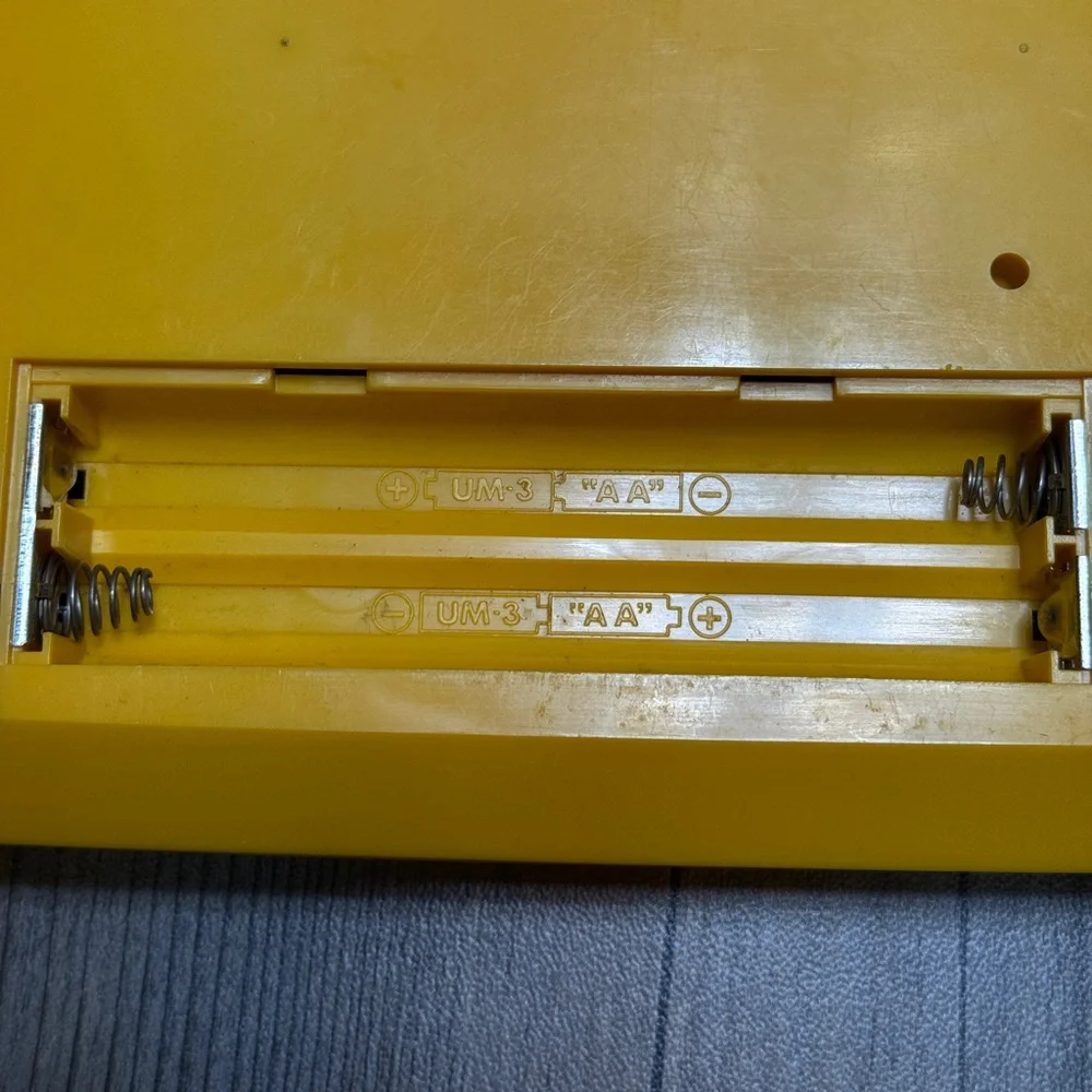 Vintage 1979 EPOCH Electronic Baseball Digit-Com 9 Handheld Game Yellow TESTED